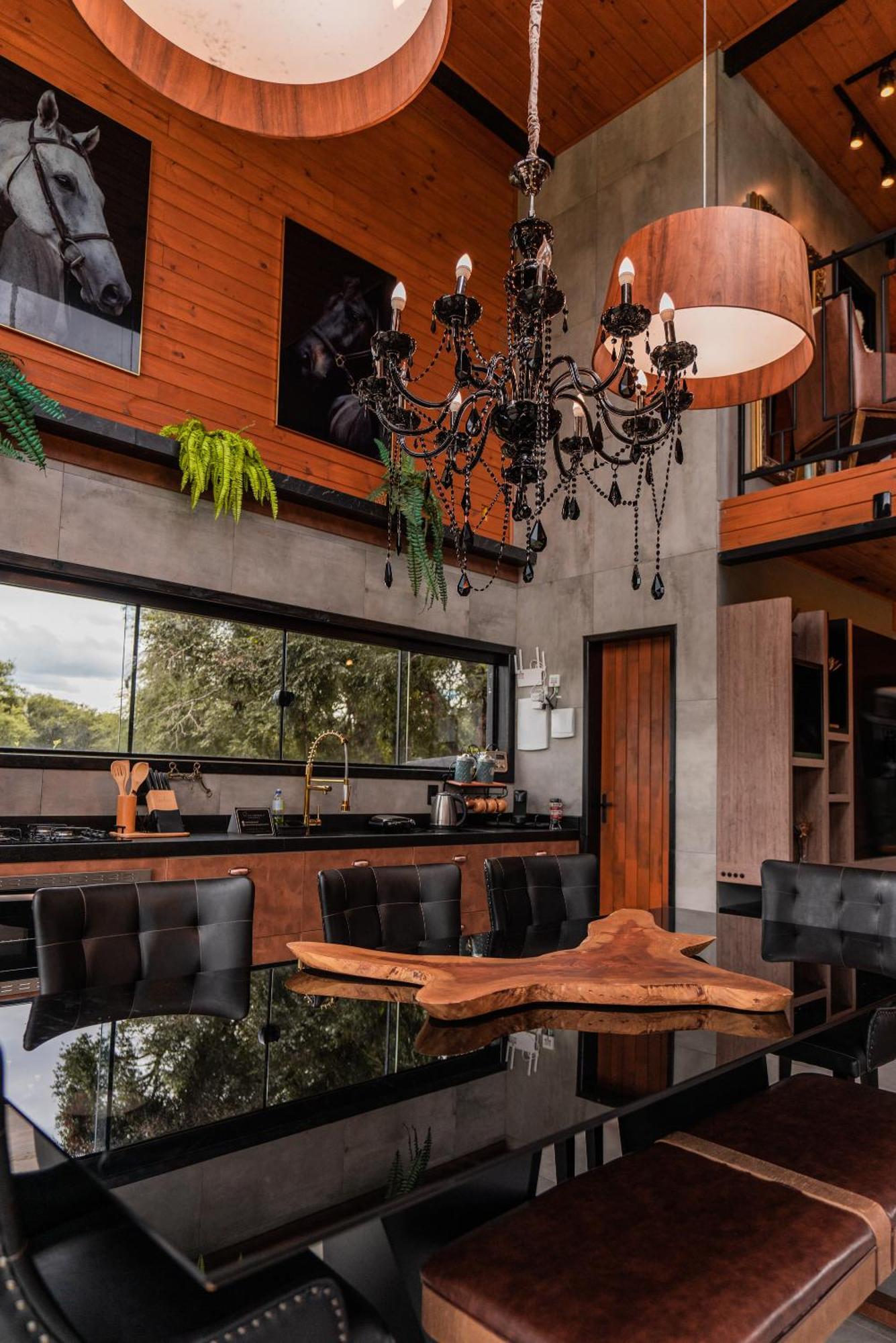 Cabana Horses La Contemporanea Proximo A Cidade E Vista Ponto Turistico Pedra Morro Do Campestre Urubici Eksteriør billede